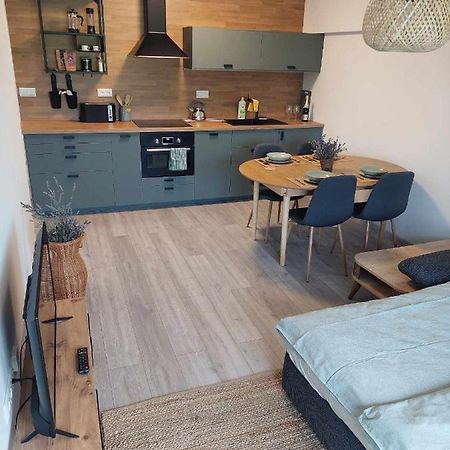 Apartman Besen 304 Bešeňová Zewnętrze zdjęcie